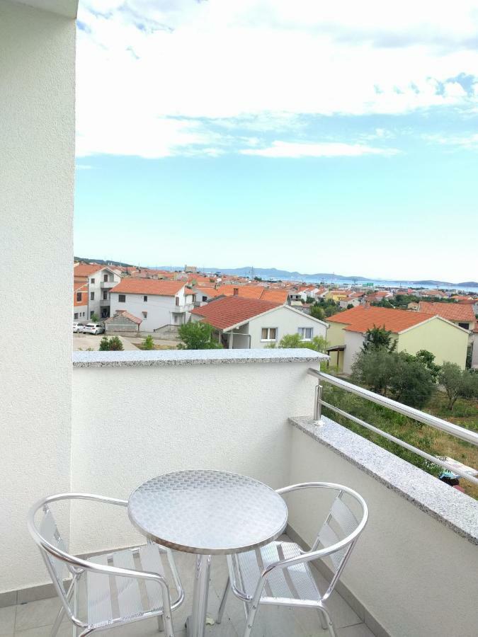 Local lifestyle Apartment Zadar Exterior foto